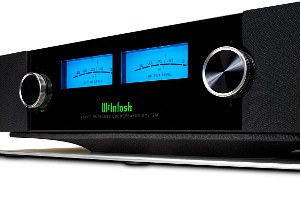 McIntosh RS200 Front