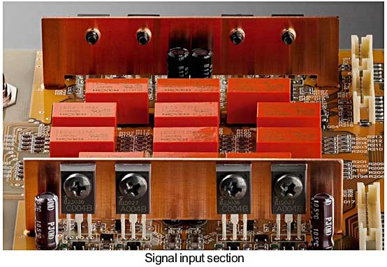 Accuphase A-48 Stereo Amplifier