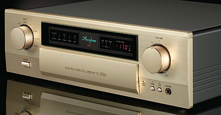 Accuphase_C-2150_front_angle