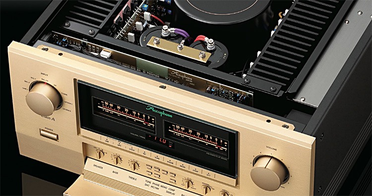 Accuphase E-800 Stereo Amplifier