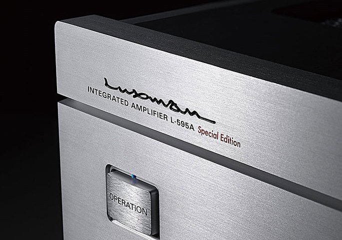 Luxman L595A Integrated Amplifier