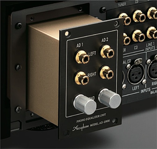 Accuphase C-2900 Stereo Preamplifier