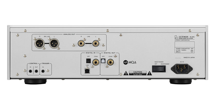 Luxman D-07X CD/SACD Player