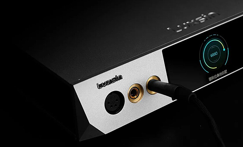 Luxsin X9 DAC & headphone amplifier