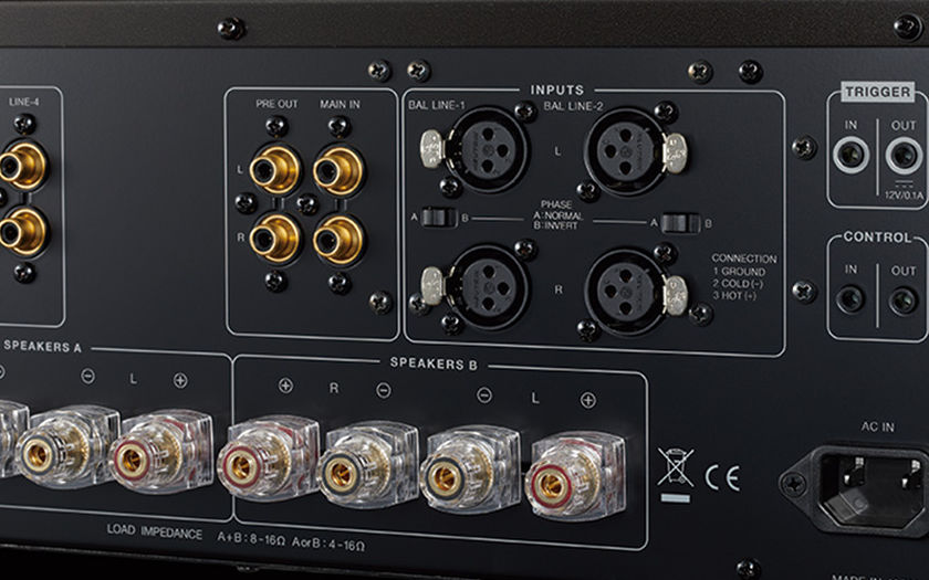 Luxman L-100 Centennial Integrated Amplifier